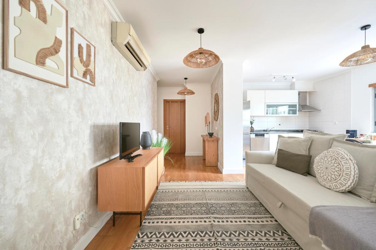 Apartment With Private Terrace & Car Garage Lisboa Extérieur photo