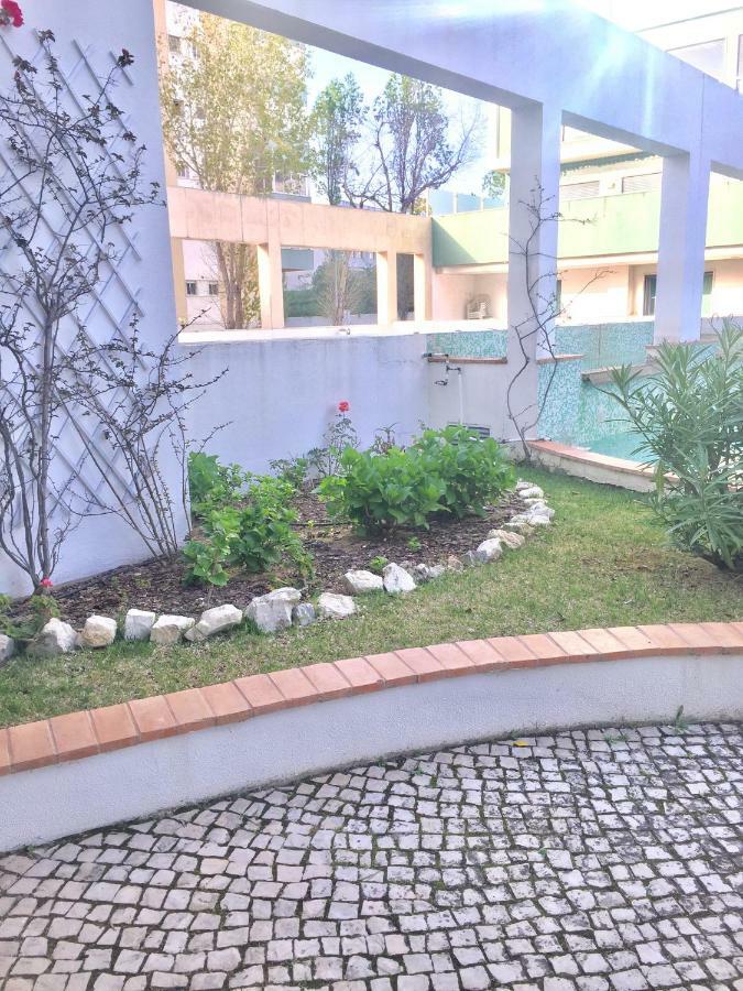 Apartment With Private Terrace & Car Garage Lisboa Extérieur photo