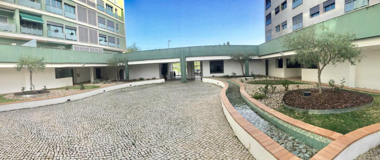 Apartment With Private Terrace & Car Garage Lisboa Extérieur photo